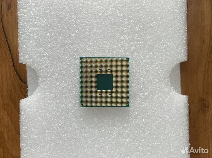 Процессор AMD Ryzen 7 2700X