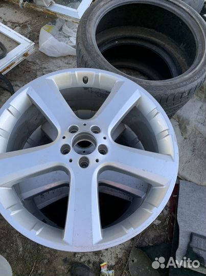 Диски на Mercedes r20 gl164