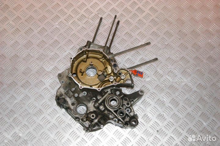 Картер левый Honda XL400V Transalp