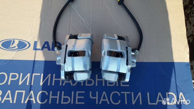 Суппорта тормозные 08 в сборе передние новые пара