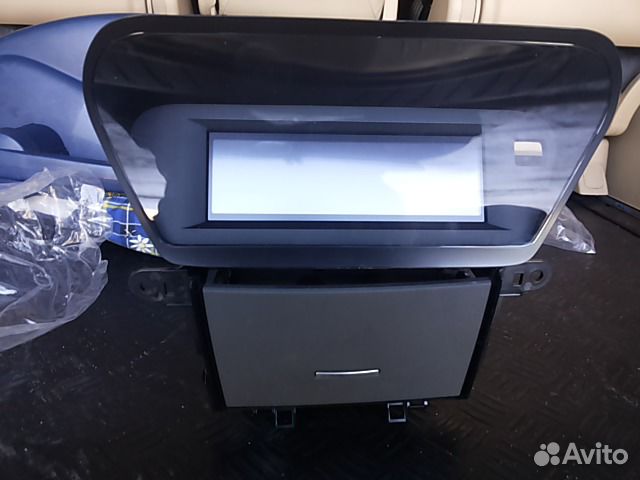 Штатный экран для Хонды аккорд 2009 с бардачком