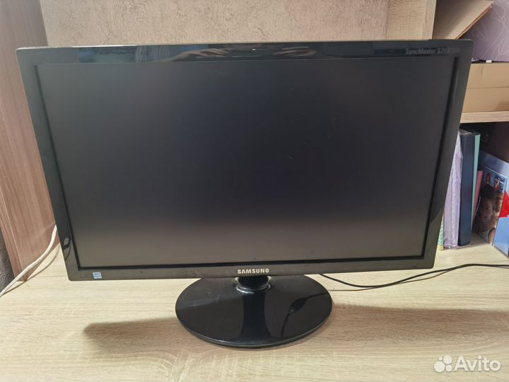 Монитор Samsung s20b300n