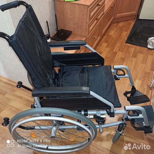 Инвалидная коляска складная бу
