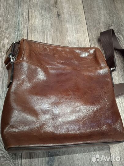 Продам мужскую кожаную сумку
