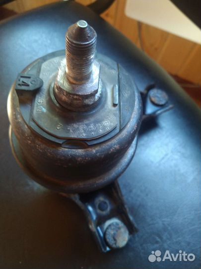 Подушка двигателя toyota camry 40/ lexus rx 270