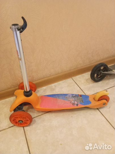 Два самоката на запчасти