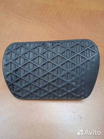 Накладка педали тормоза Mercedes-Benz E-Class W124