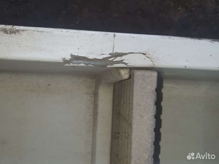 Подножка правая Renault Magnum Mack