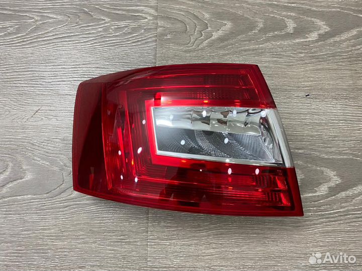Фонарь задний Фар Skoda Octavia A7 Октавия А7
