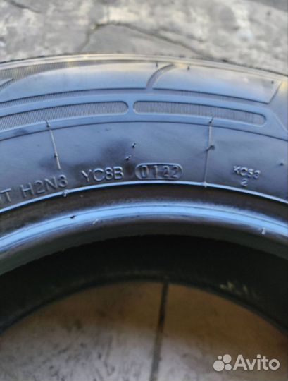 Kumho PorTran KC53 215/70 R15C 109T