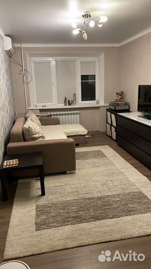 Угловой диван б/у