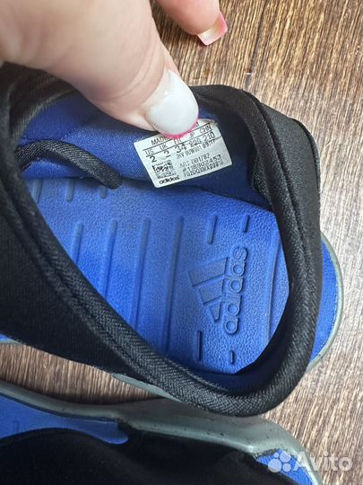 Босоножки Adidas 34