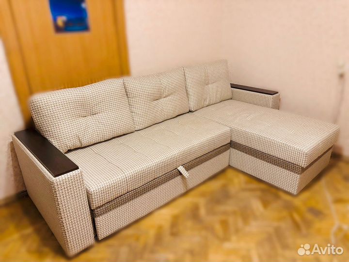 Диван угловой