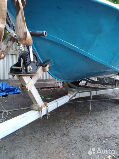 Моторная лодка