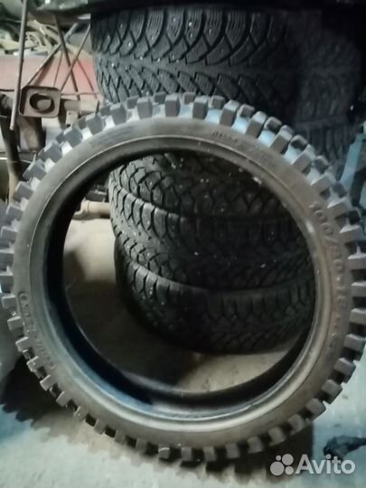 Колесо на мотоцикл