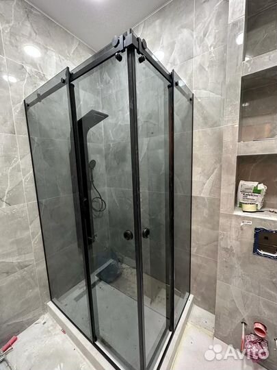 Установка душевых кабин