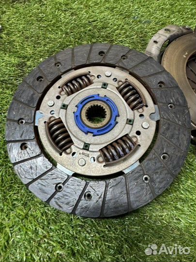 Комплект сцепления Лада Гранта FL 11186 2019