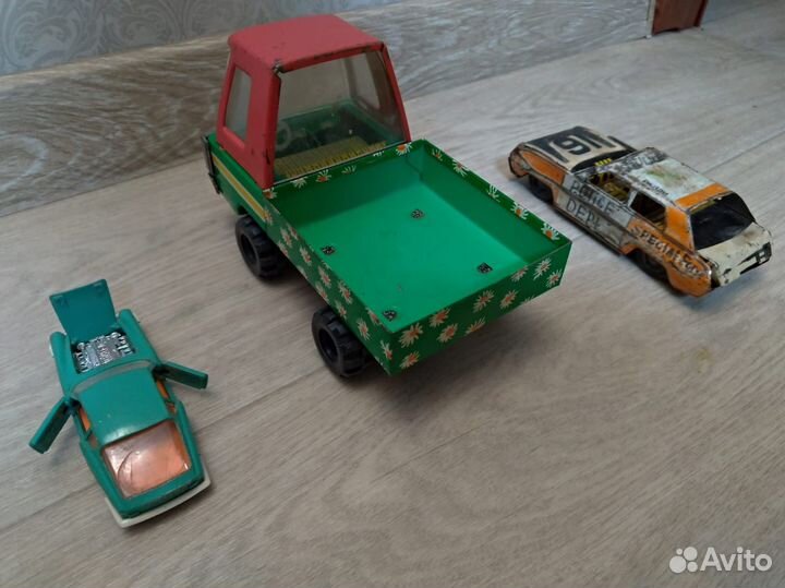 Редкие игрушки автомобили СССР жесть-металл