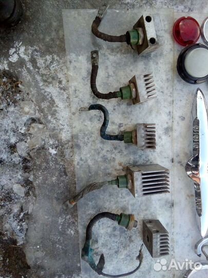 Диод В 200 с радиатором