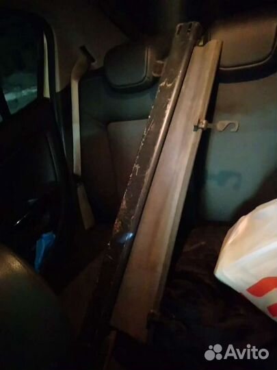 Hyundai Tucson шторка багажника