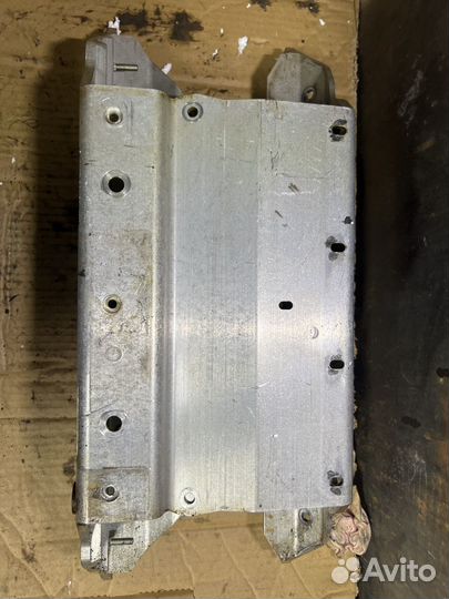 Подрамник arctic cat 570xt Z1