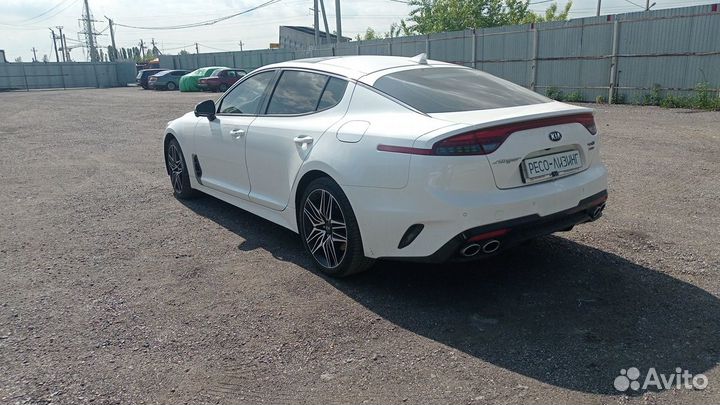 Kia Stinger 2.0 AT, 2021, 22 599 км