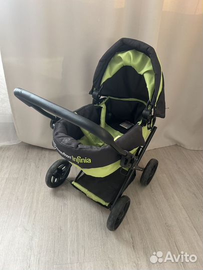 Коляска для кукол