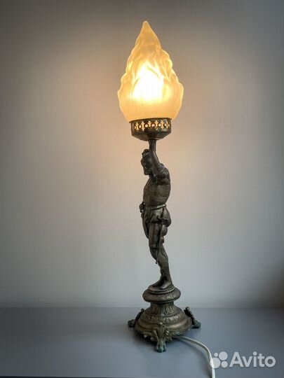 Антикварная настольная лампа начала XX века