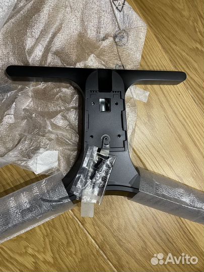 Новые подставки под телевизоры Samsung