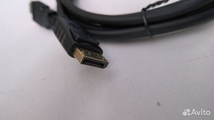 Кабель hdmi to Display Port новый