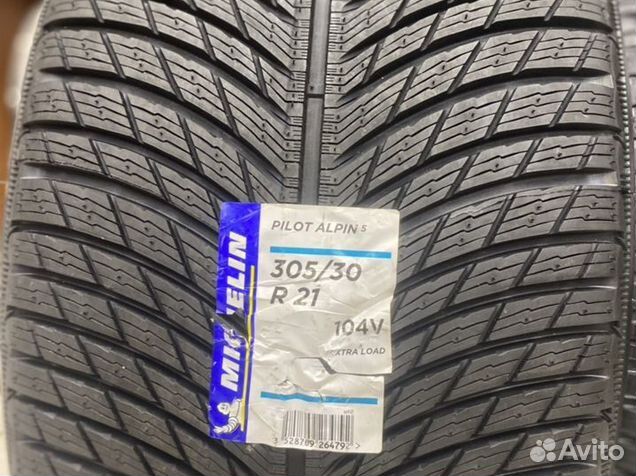 Michelin Alpin 5 245/35 R20