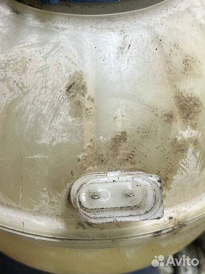 Расширительный бачок 1k0121407a Passat Skoda