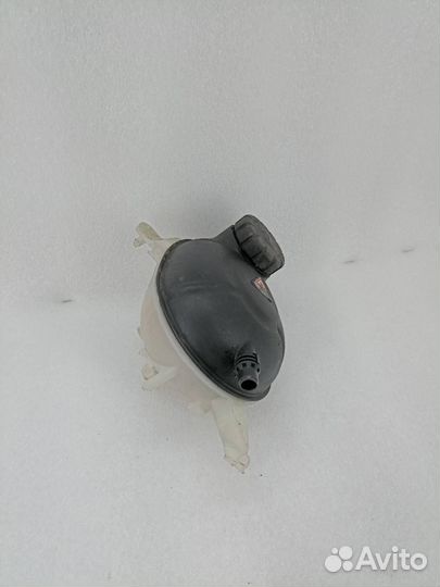 Бачок расширительный Mercedes-Benz C-Класс