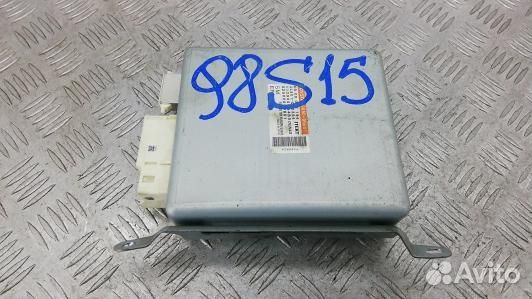 Блок управления toyota avensis T27 (98S15NC01)