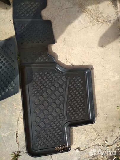 Коврики салона Гранта