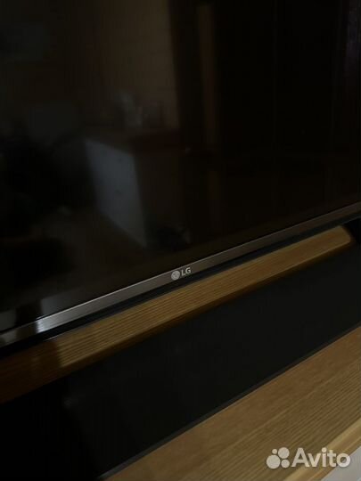 Телевизор LG 55 б/у без SMART TV