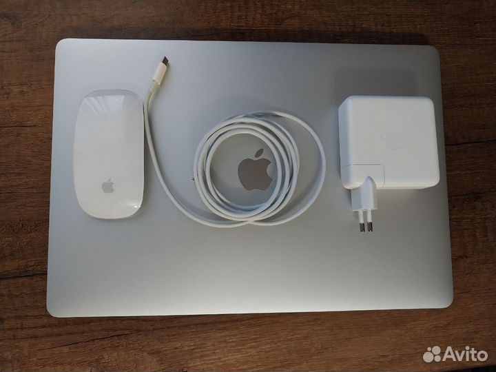 Macbook Pro 16 2019 i9 16gb 1tb