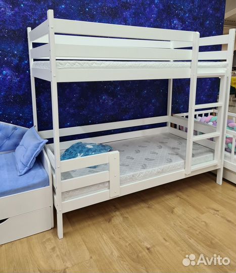 Детская кровать двухъярусная