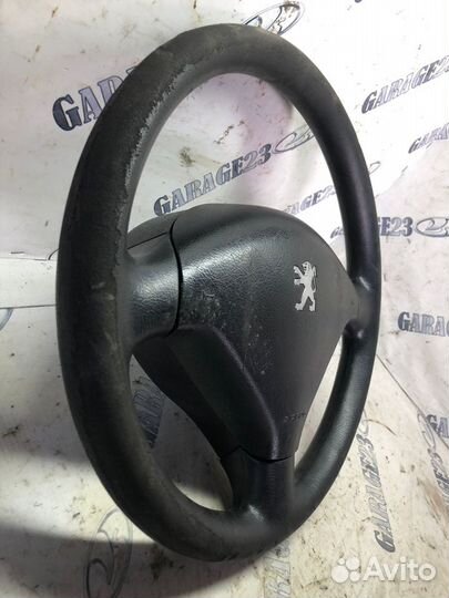 Рулевое колесо Peugeot 307