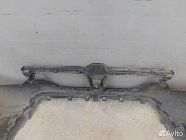 Бампер передний Renault Duster