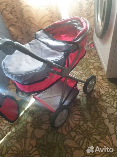 Коляска для кукол