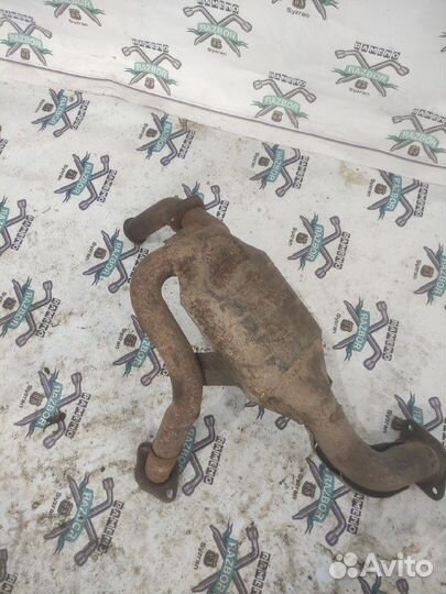 Труба приёмная Форд Таурус(катализатора нет)