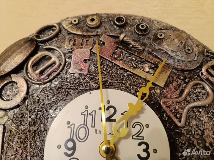 Часы настенные