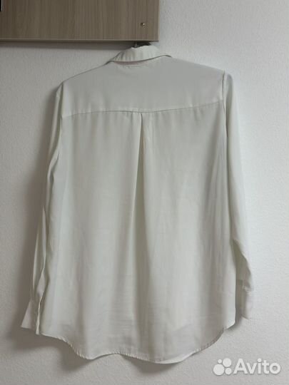 Блузка белая