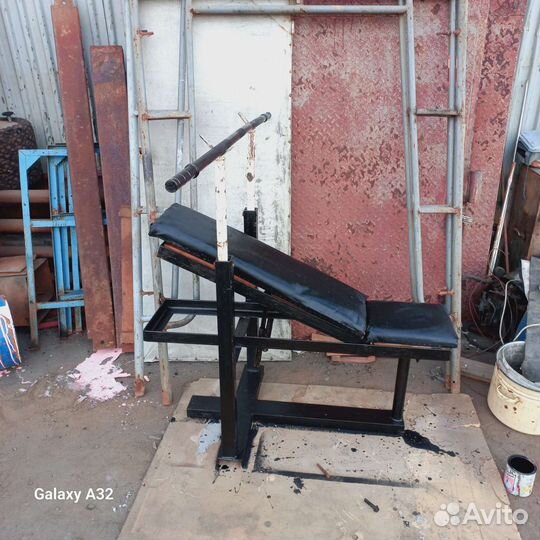 Скамья для жима штанга с блинами заводскими по 20