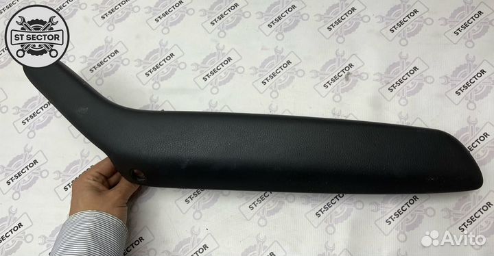 Подлокотник передней правой двери audi A6 C6