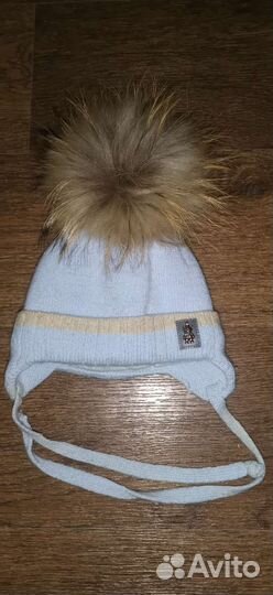 Шапка с помпоном