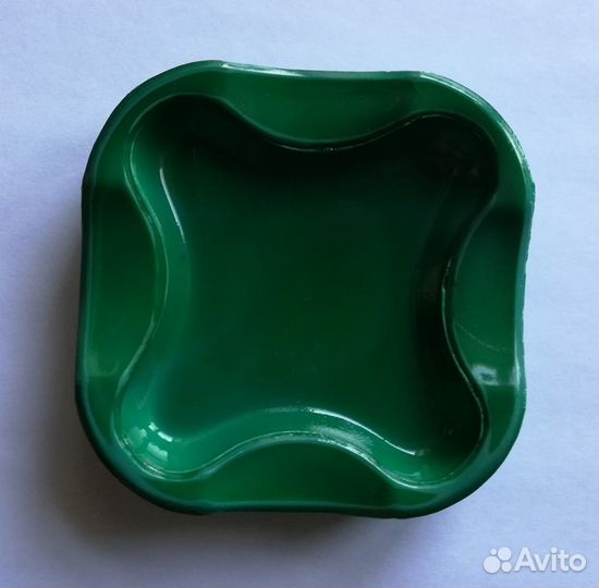 Пепельница bohemia Glass из малахитового стекла