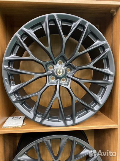 Кованые диски HRE Design R22 5x112
