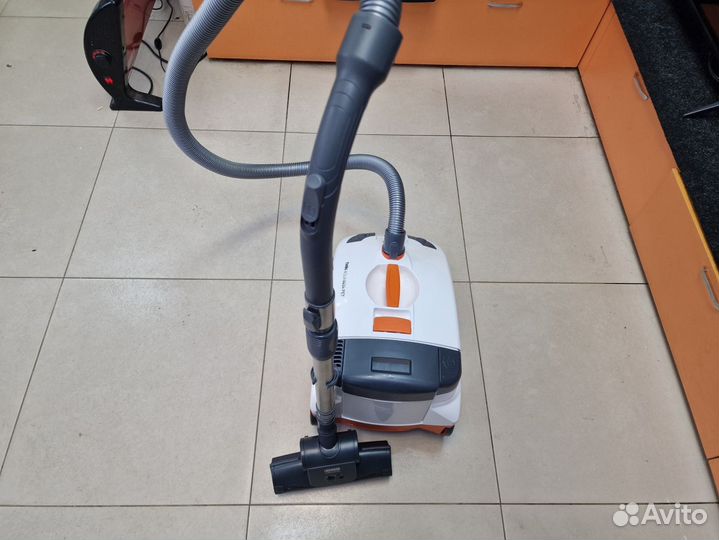 Пылесос моющий Thomas Twin Aquawash Pet 788524